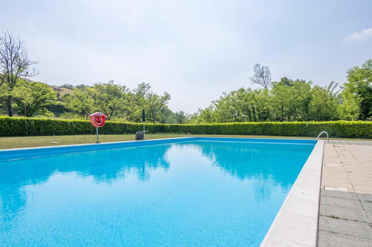 L&M Apartments - Pool - By Host4U Muscoline Exterior photo